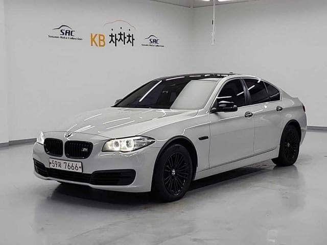 BMW 5시리즈 (5시리즈 (F10. 10년~17년)) 520d