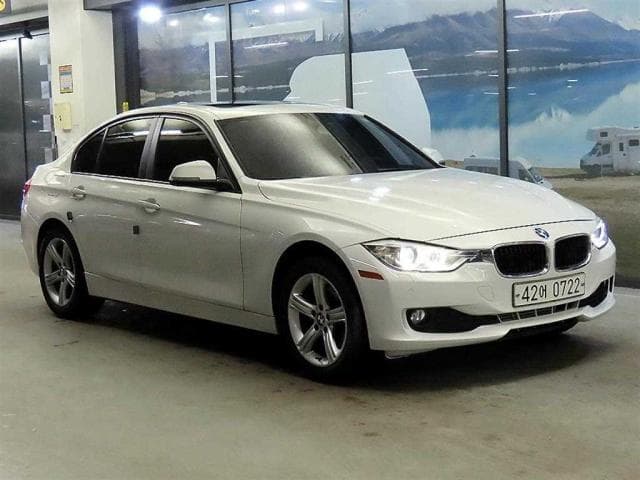 BMW 3시리즈 (3시리즈 (F30. 12년~18년)) 320d 세단