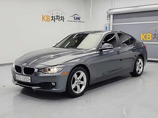BMW 3시리즈 (3시리즈 (F30. 12년~18년)) 320d 세단