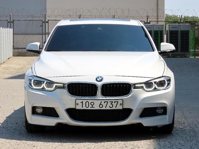 BMW 3시리즈 (3시리즈 (F30. 12년~18년)) 320d 세단