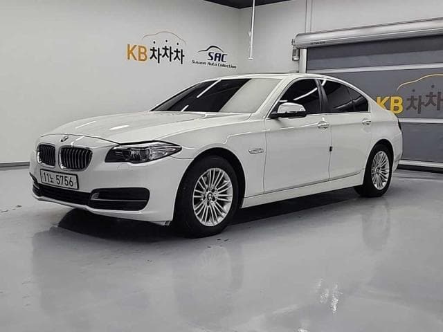 BMW 5시리즈 (5시리즈 (F10. 10년~17년)) 520d xDrive