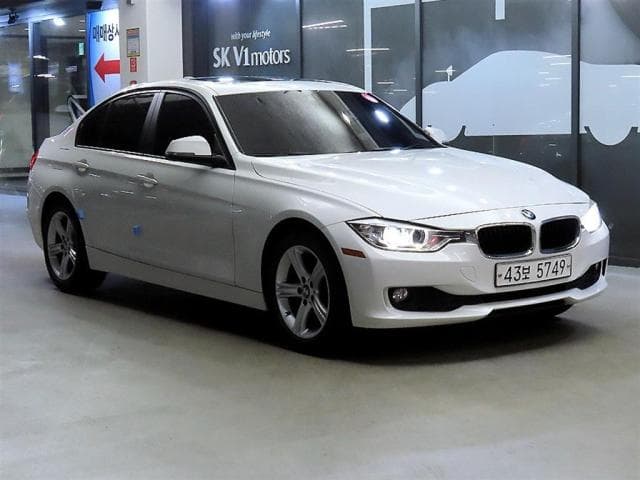 BMW 3시리즈 (3시리즈 (F30. 12년~18년)) 320d 세단