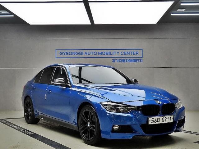 BMW 3시리즈 (3시리즈 (F30. 12년~18년)) 320d 세단